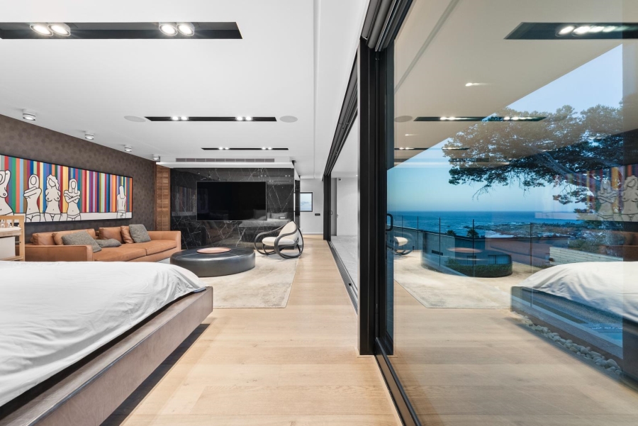 4 Bedroom Property for Sale in Camps Bay Western Cape